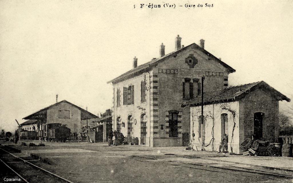 Panneaux photovoltaïques Fréjus